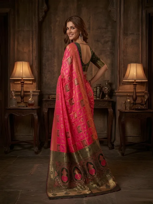 Pink_Cotton_Saree_For_Women