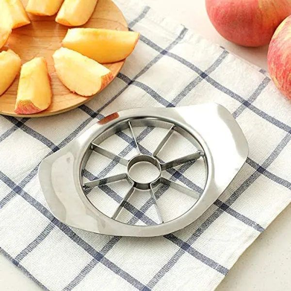 Silver_Stainless_Steel_Apple_Slicer_&_Corer_For_Slicing_Apples