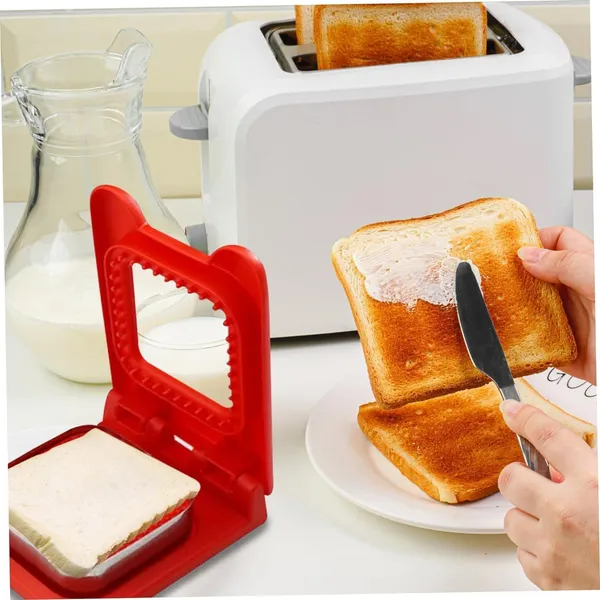 Red_Glass_&_Silicone_Sandwich_Cutter_&_Sealer_For_Sealing_Sandwiches_(Pack_Of_2_)