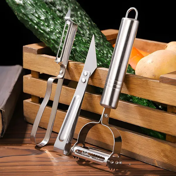 Silver_Stainless_Steel_Peeler_Set_For_Peeling_Fruits_&_Vegetables_(Pack_Of_3_)