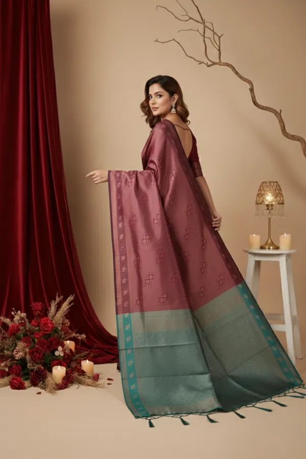 Purple_Silk_Blend_Saree_For_Women