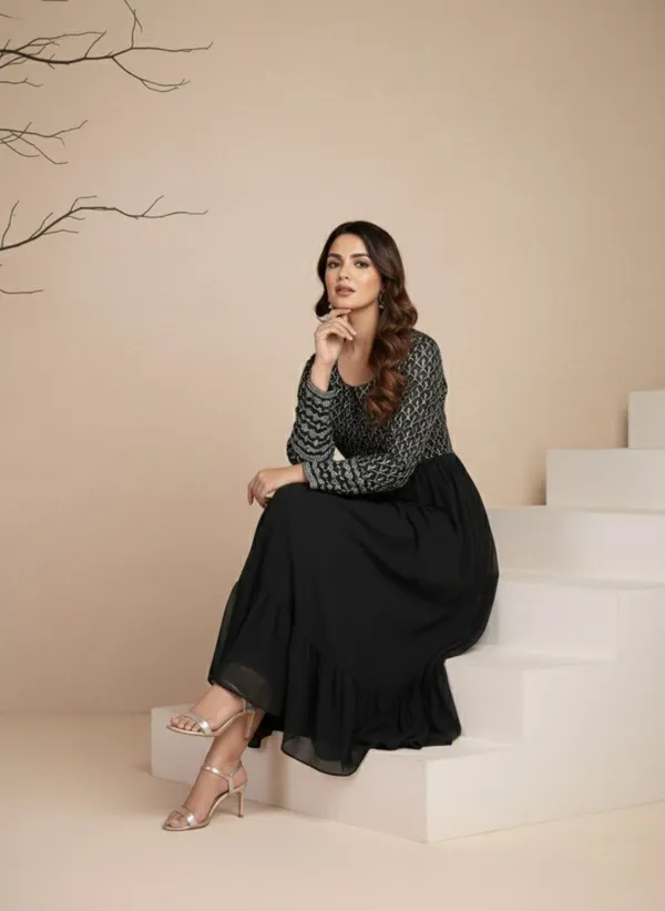 Black_Georgette_Anarkali_Gown_For_Women