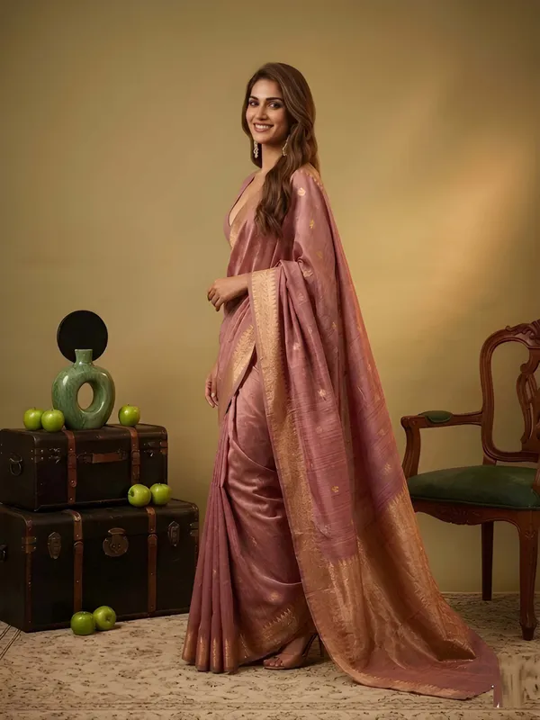 Pink_Silk_Blend_Saree_For_Women
