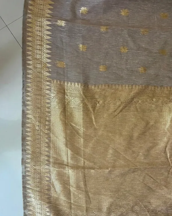 Grey_Silk_Blend_Saree_For_Women