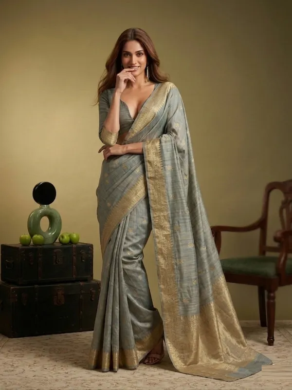 Grey_Silk_Blend_Saree_For_Women