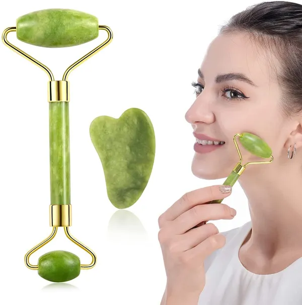 Green_Natural_Jade_Stone_Jade_Roller_&_Gua_Sha_For_Facial_Massage_&_Skincare