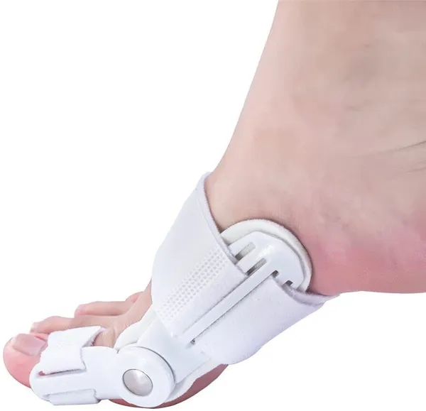 White_Medical_Grade_Silicone_Bunion_Corrector_For_Toe_Alignment_&_Bunion_Relief