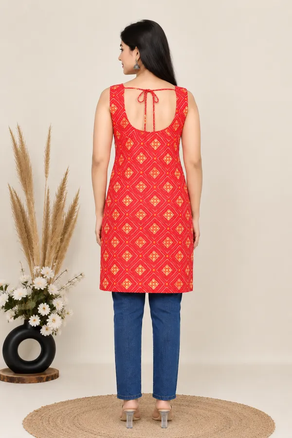 Red_Cotton_Floral_Diamond_Print_Sleeveless_Tie_Back_Kurta_For_Women
