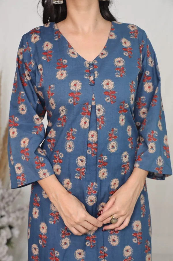 Blue_Cotton_Straight_Floral_Print_Kurta_For_Women