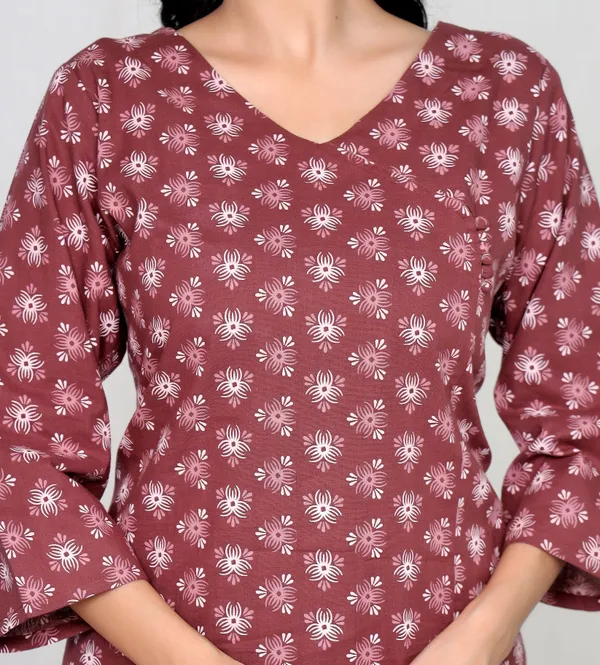 Brown_Cotton_Straight_Floral_Print_Kurti_For_Women