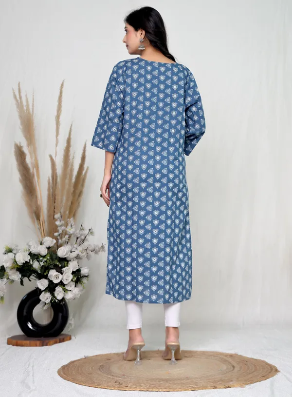 Blue_Cotton_Relaxed_Floral_Print_Nightdress_For_Women