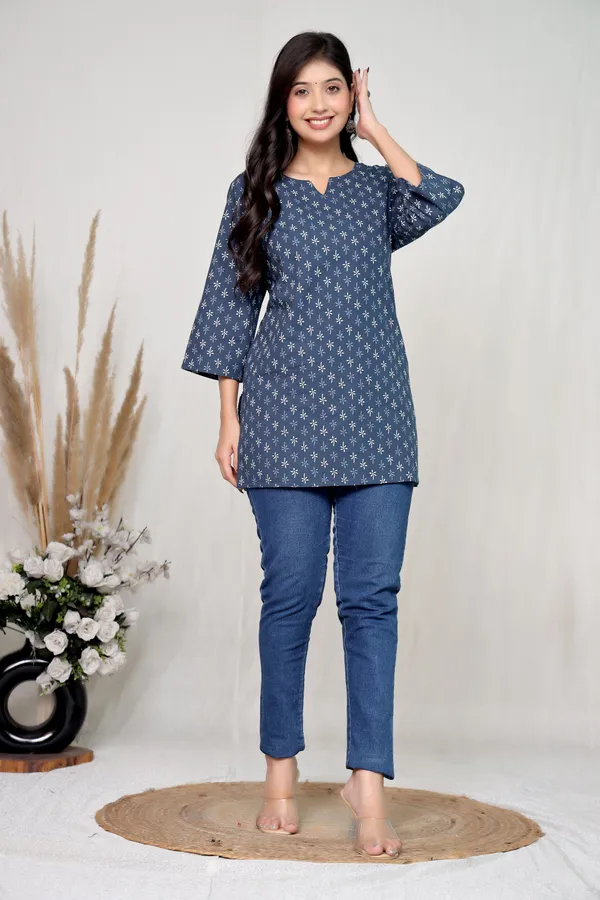 Blue_Cotton_Floral_Print_Straight_Kurta_For_Women