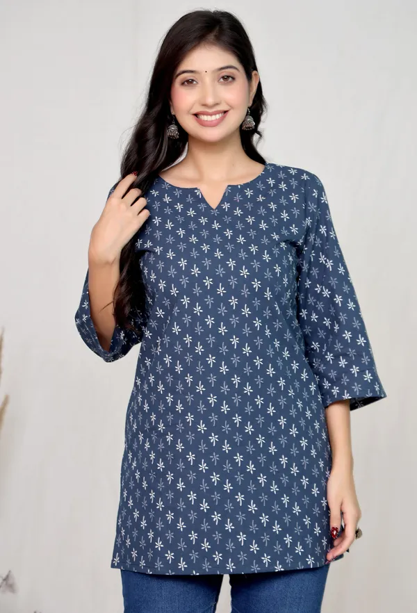 Blue_Cotton_Floral_Print_Straight_Kurta_For_Women