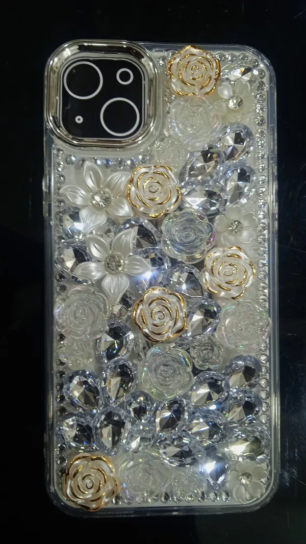 Sia_Transparent_3D_Floral_Rhinestone_Acrylic_Case_For_Iphone_15_PLUS