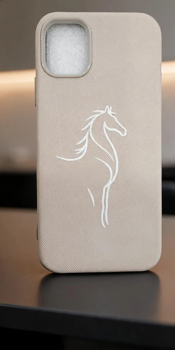 Beige_Textured_Horse_Design_Phone_Case_For_Iphone_11