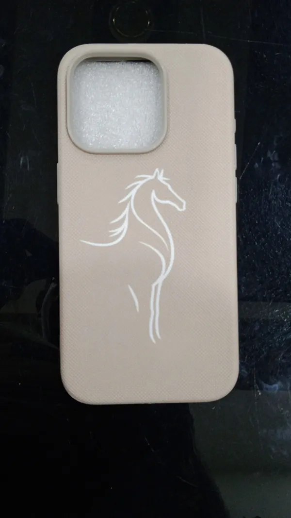 Beige_Horse_Design_Acrylic_Phone_Case_For_Iphone_16_Pro