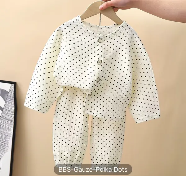 Creamy_White_Premium_And_Elegant_Pure_Muslin_Night_Dress_For_Babies
