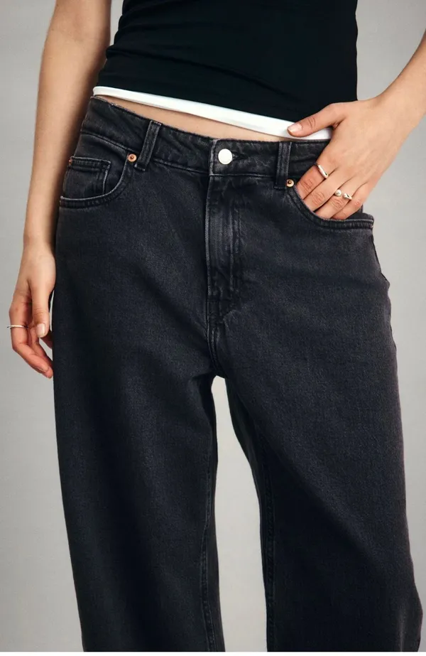 Charcoal_Denim_Regular_Fit_Jeans_for_Men