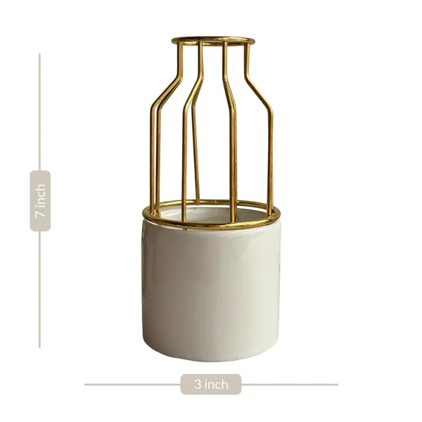 Ceramic_Premium_Vase_With_Gold_Metal_Finish_For_Home_Decor
