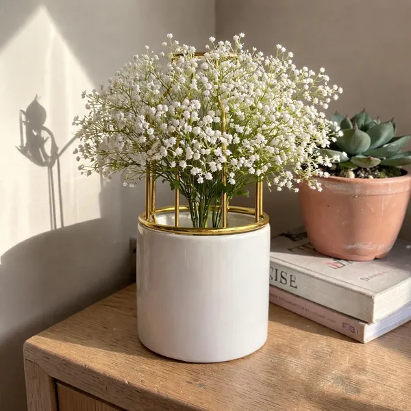 Ceramic_Premium_Vase_With_Gold_Metal_Finish_For_Home_Decor