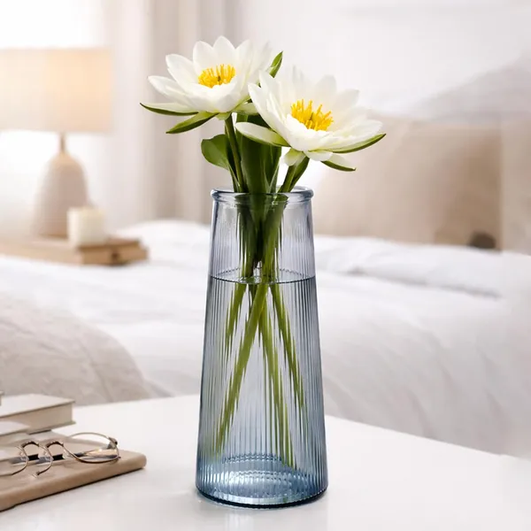 Glass_Ribbed_Premium_Vase_For_Home_Decor