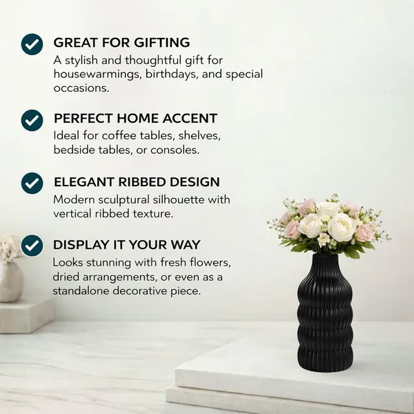 Ribbed_Ceramic_Premium_Vase_For_Home_Decor