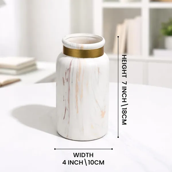 Ceramic_Premium_Vase_With_Gold_Rim_For_Home_Decor