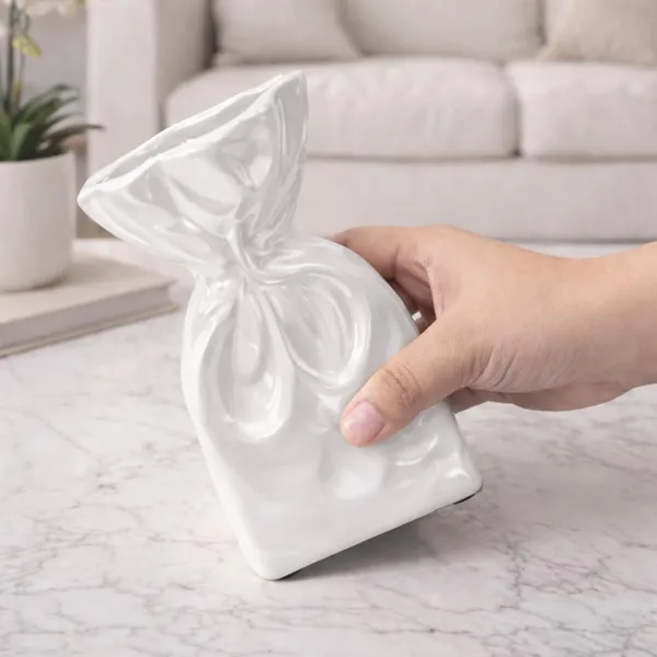 Ceramic_Premium_Vase_For_Home_Decor