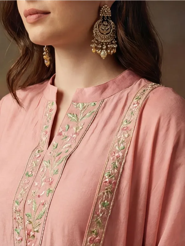 Embroidered_Kurta_Set