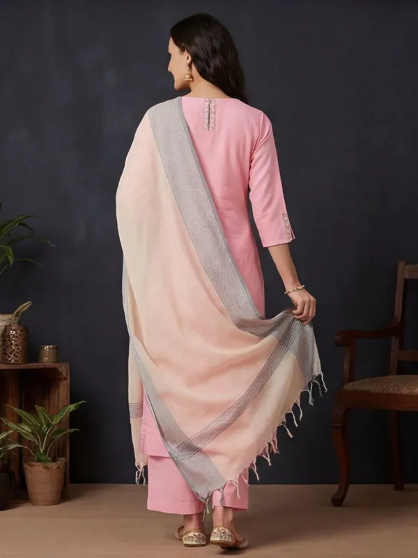 Embroidered_Anarkali_Suit