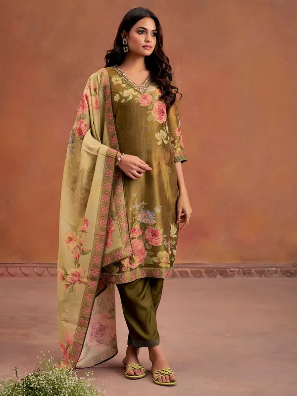 Olive_Floral_Print_Straight_Suit_Set_for_Women