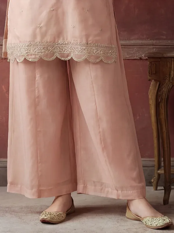 Embroidered_Kurta_Set