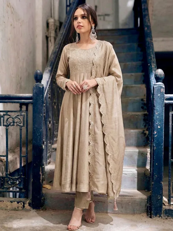 Beige_Embroidered_Anarkali_Kurta_Set_for_Women