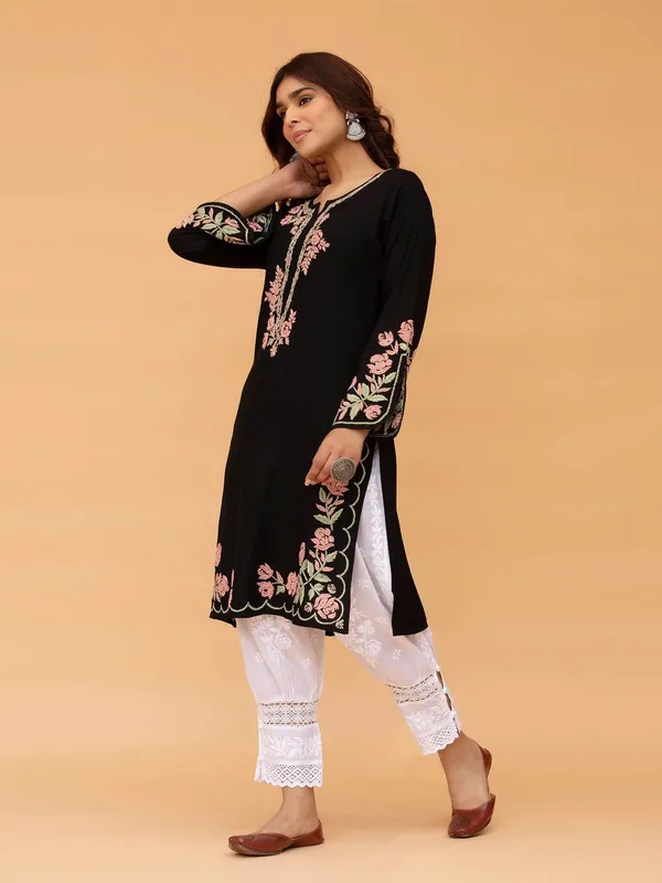 Embroidered_Anarkali_Suit_Set