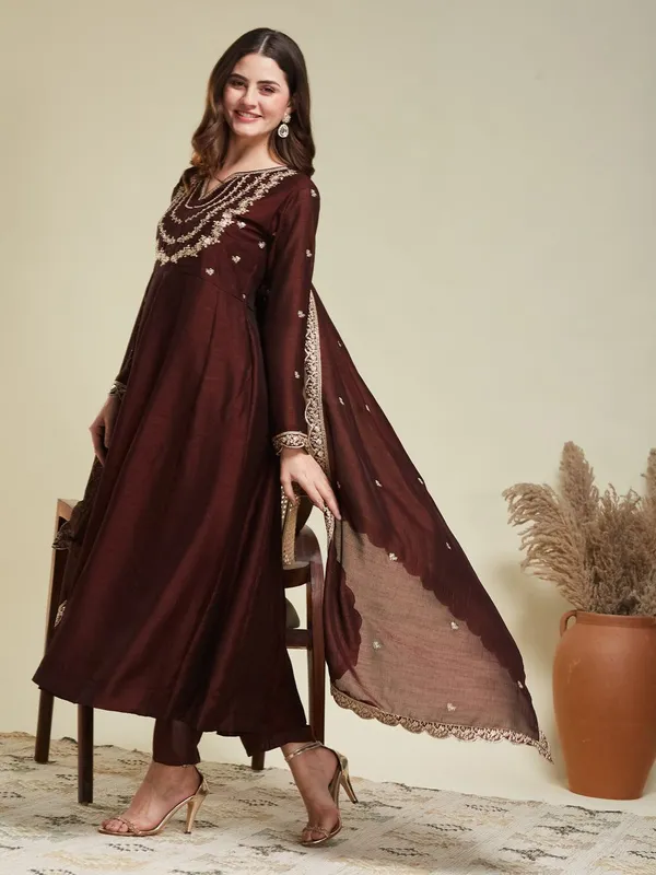 Maroon_Embroidered_Anarkali_Suit_for_Women