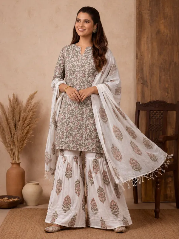Embroidered_Straight_Fit_Suit_Set