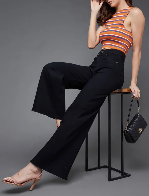 Black_Denim_Wide_Leg_Jeans_for_Women