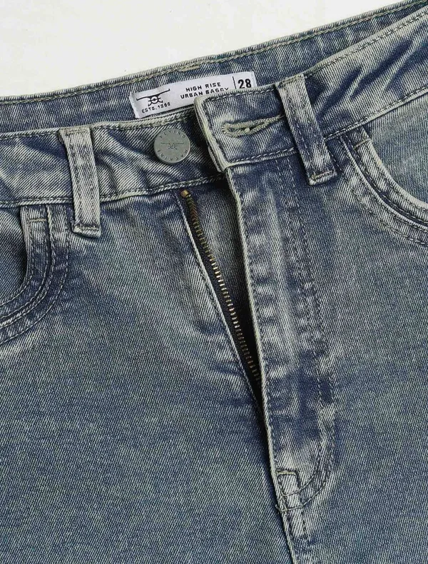 Light_Blue_Denim_Wide_Leg_Jeans_for_Women