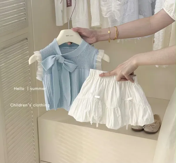 Blue_And_White_Premium_And_Elegant_Knitted_Co-Ord_Set_For_Girls
