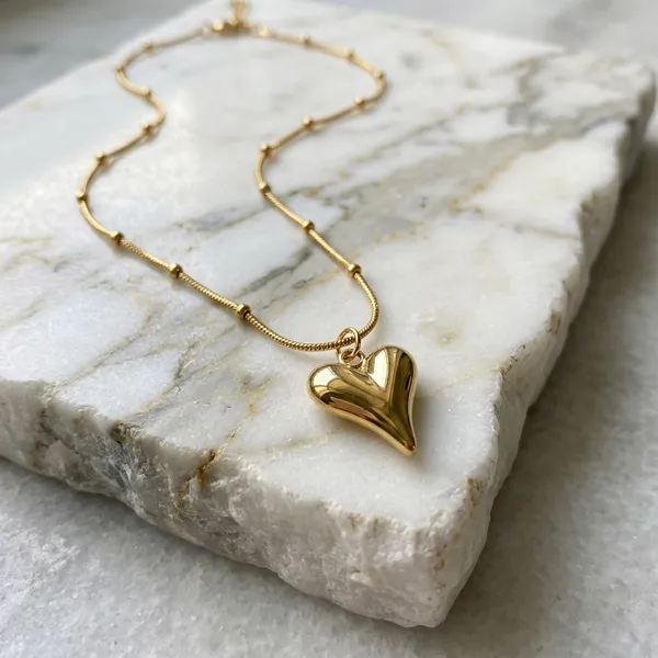 Gold_Puffy_Heart_Pendant_Necklace_For_Women_|_Minimalist_Gold-Tone_Heart_Necklace