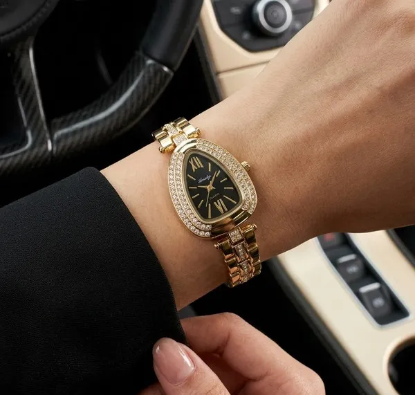 Nimi_House_Noir_Teardrop_Crystal_Gold_Bracelet_Watch_For_Women