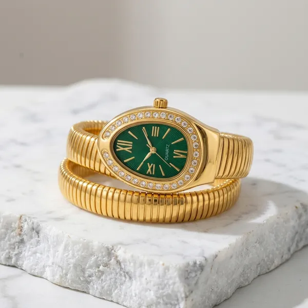 Nimi_House_Golden_Green_Dial_Stretch_Bracelet_Watch