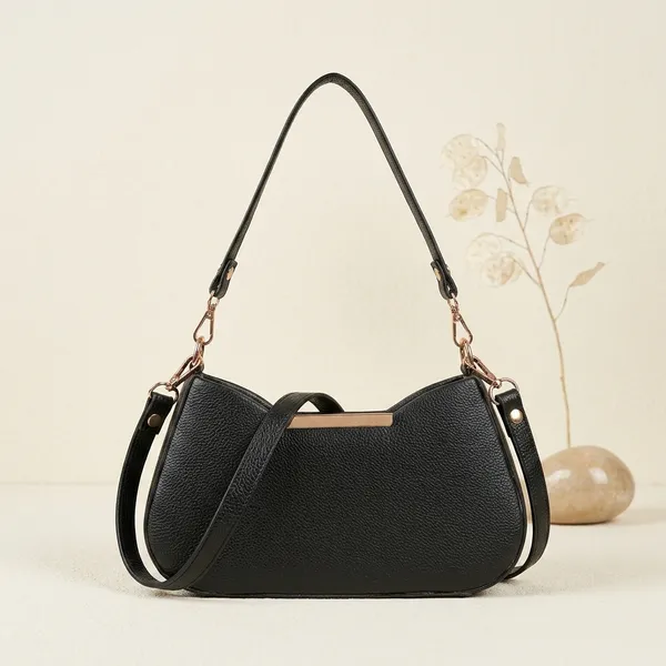 Pebbled_Leather_Crossbody_Elegant