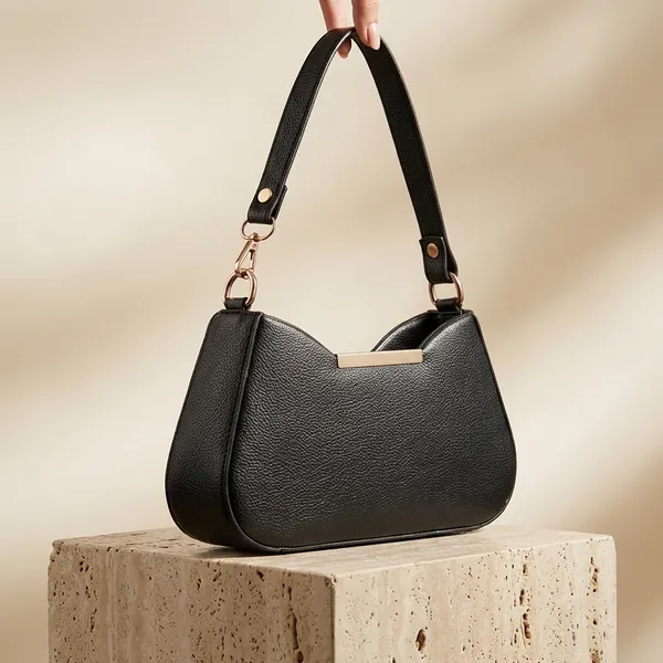 Pebbled_Leather_Crossbody_Elegant