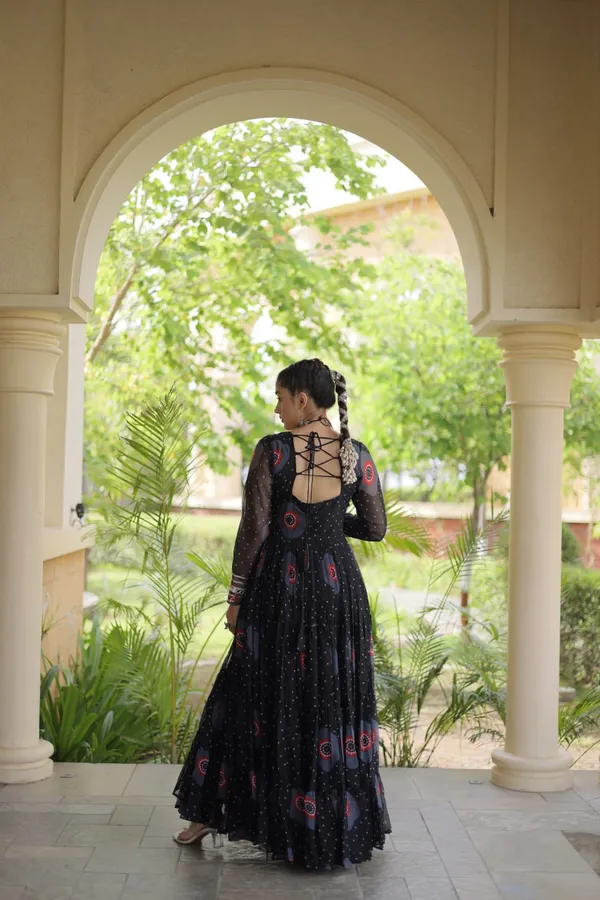 Blackfestiva_Navratri_Special_Black_Designer_Gown_for_Women_|_Dandiya_Wear