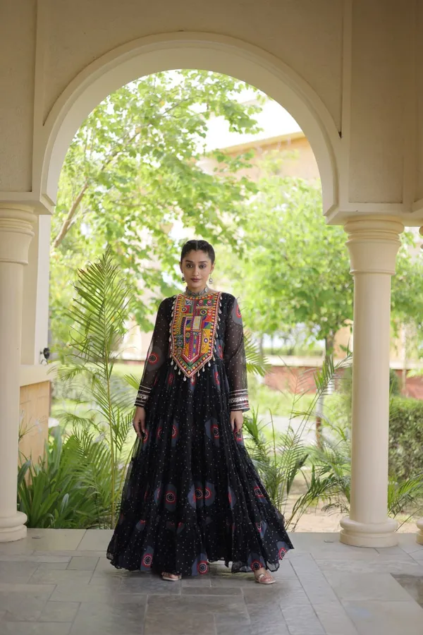 Blackfestiva_Navratri_Special_Black_Designer_Gown_for_Women_|_Dandiya_Wear