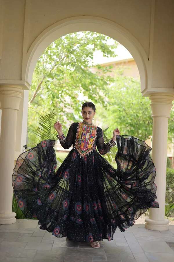 Blackfestiva_Navratri_Special_Black_Designer_Gown_for_Women_|_Dandiya_Wear