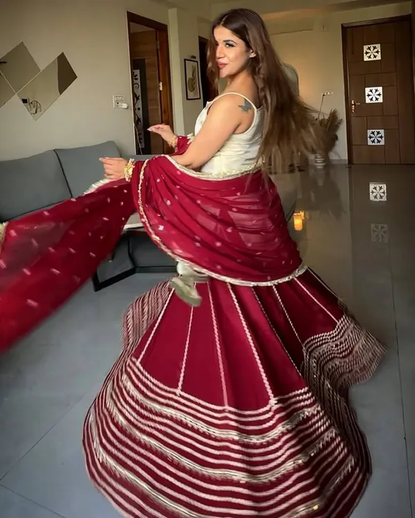 Maroon_Ivory_Silk_Mirror_Work_Lehenga_Choli_For_Women