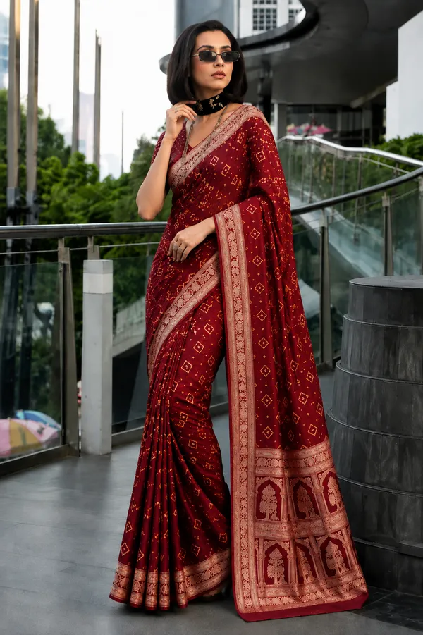 Dola_Silk_Gulti_Bandhej_Saree