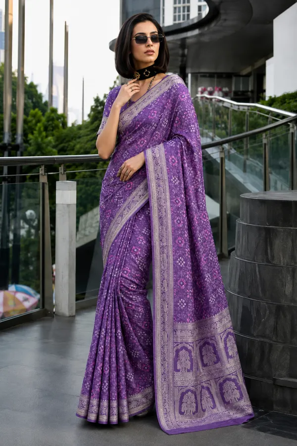 Dola_Silk_Gulti_Bandhej_Saree